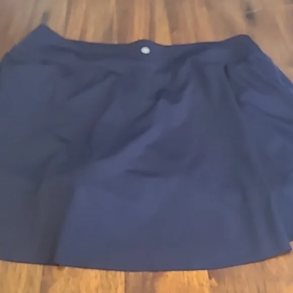 Athleta Ace 15.5” Tennis Skort Blue Size 1x.  Like New - Picture 3 of 4